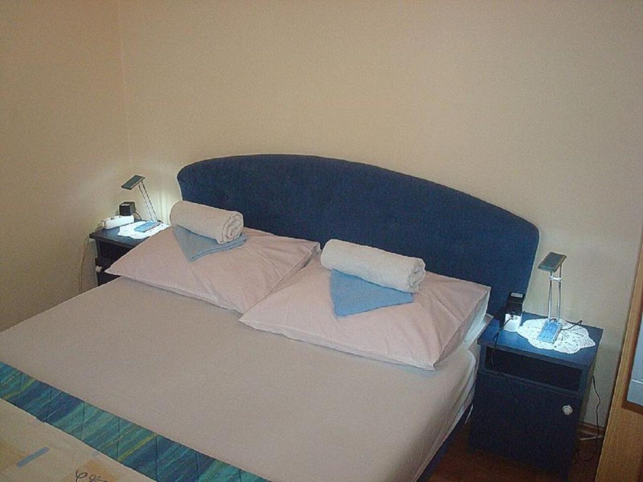 Apartments Mato Вис Экстерьер фото